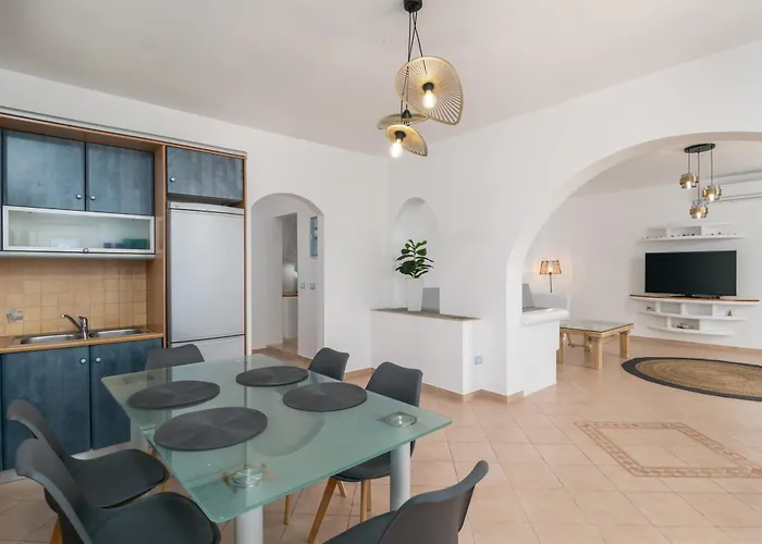 Azzure Horizon * Pollonia