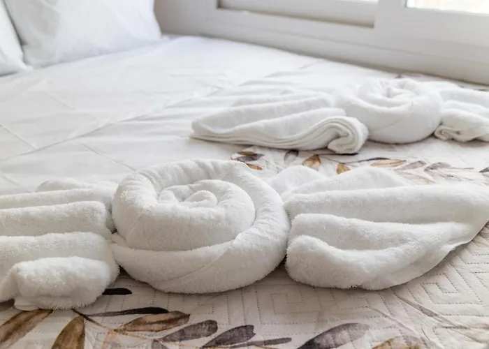 Azzure Horizon * Pollonia